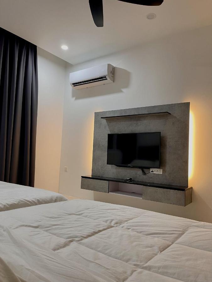 Cozzzy Hut @ Riverine Diamond Kuching Exterior photo
