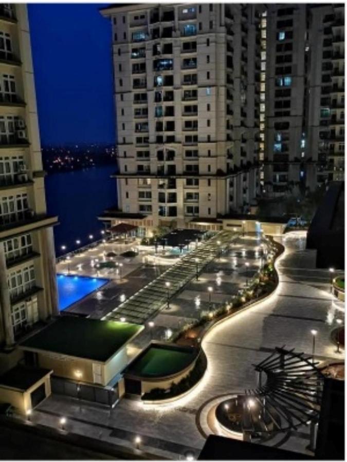 Cozzzy Hut @ Riverine Diamond Kuching Exterior photo